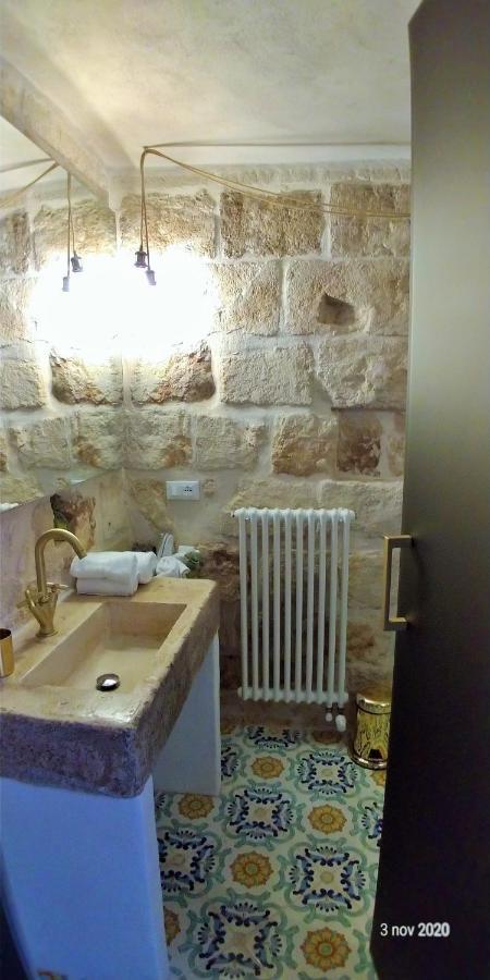 My Monopoli - Casa Dei Fiori Suite "Mimosa" Casa D'Epoca מראה חיצוני תמונה