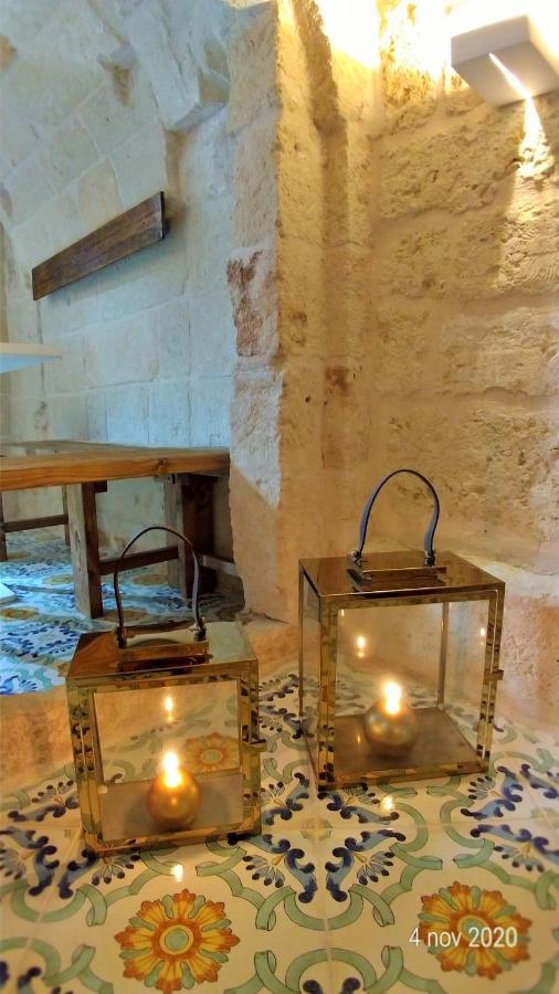 My Monopoli - Casa Dei Fiori Suite "Mimosa" Casa D'Epoca מראה חיצוני תמונה