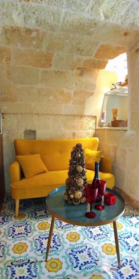My Monopoli - Casa Dei Fiori Suite "Mimosa" Casa D'Epoca מראה חיצוני תמונה