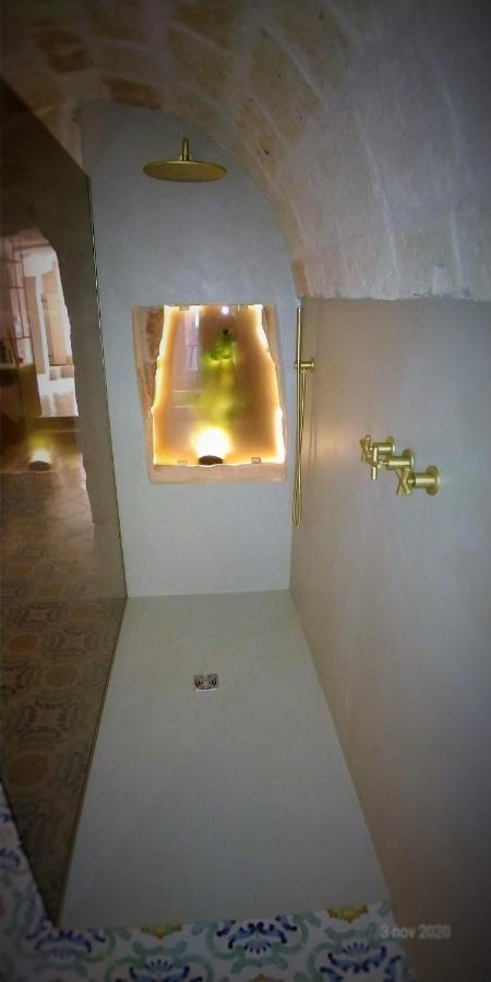 My Monopoli - Casa Dei Fiori Suite "Mimosa" Casa D'Epoca מראה חיצוני תמונה